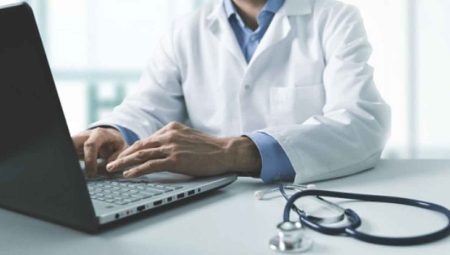 Hekim Birliği Sendikası’ndan zorunlu uzaktan muayene kararına tepki: 1 Kasım’da başlıyor